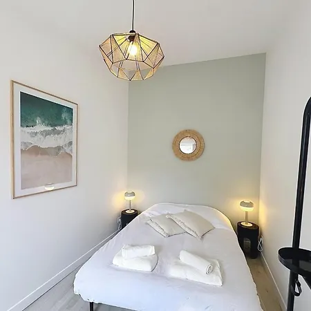 La Capsule - Centre - Terrasse * Ρενς