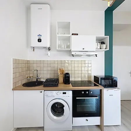 La Capsule - Appartement Centre - Terrasse - Cathedrale 5 Min - Reims *